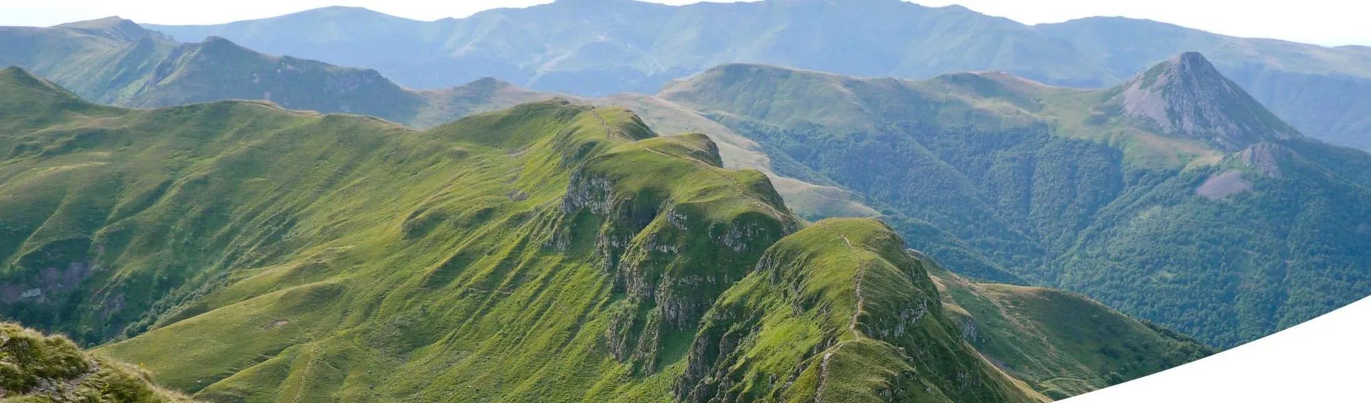Les monts du Cantal